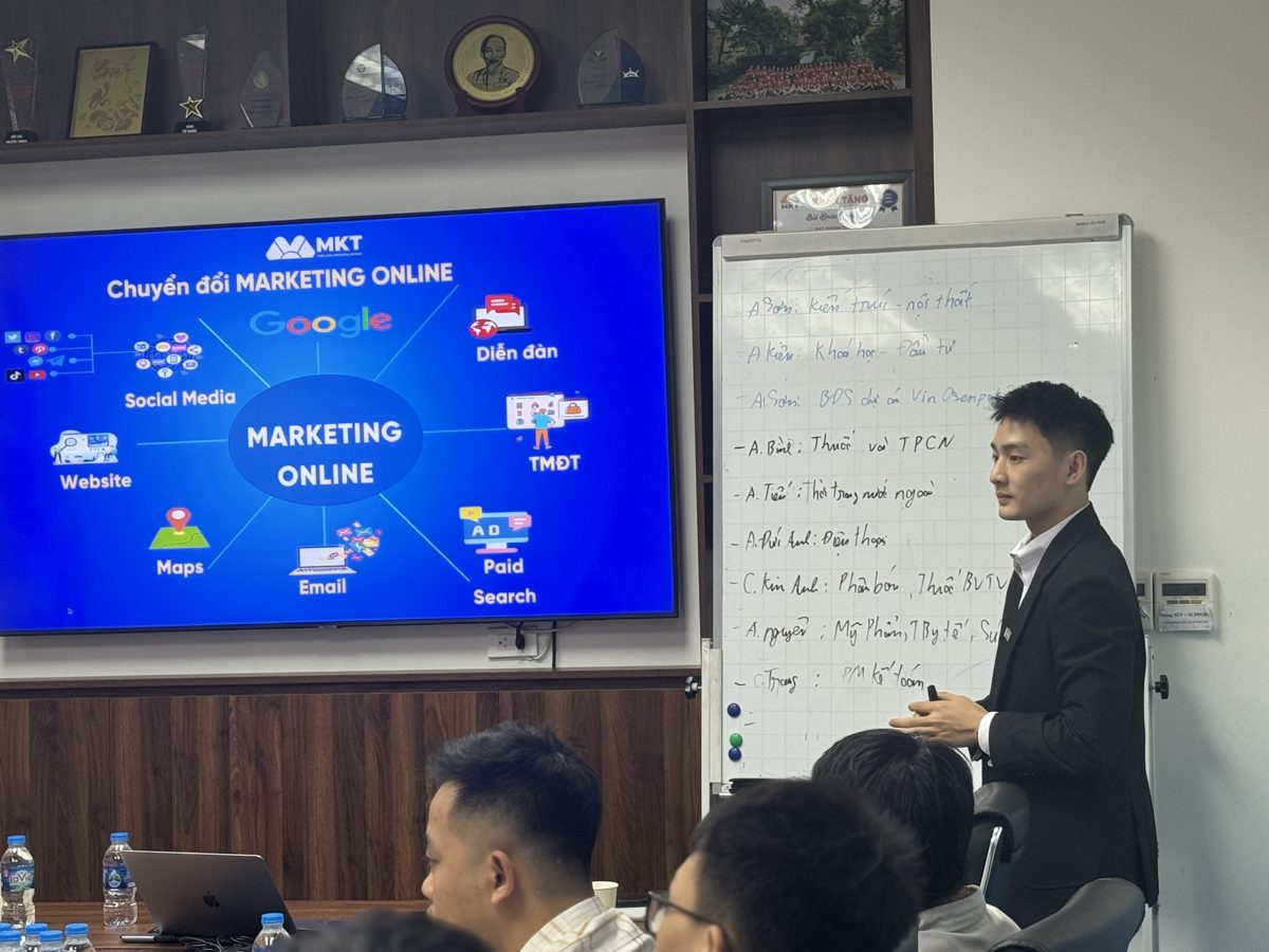 Hoài Nam đào tạo Marketing Online thực chiến